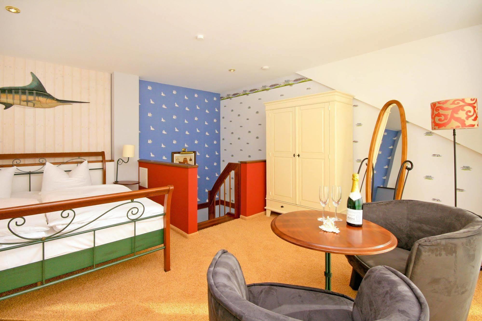 Hotel Nautilus Putbus Exterior foto